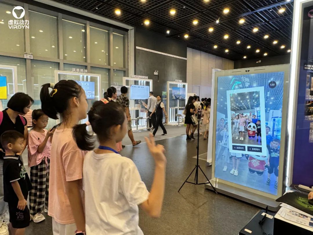 互动观赛新方式玩球直播开启直播新时代